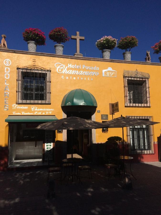 Hotel Posada Chamacuero Comonfort ภายนอก รูปภาพ